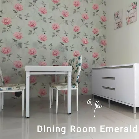 Full House Emerald Villa I6 2 Bedroom Near Jtp 3-2